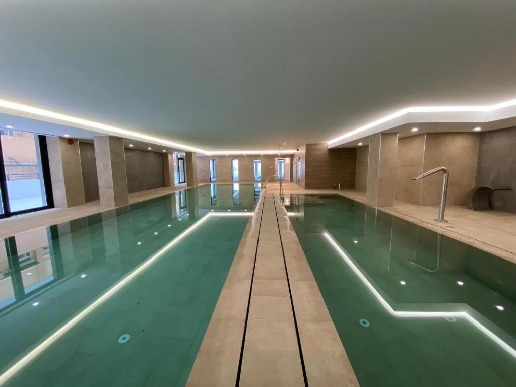 Cp Top Floor Luxury Studio With Spa And Pool Гибралтар Экстерьер фото